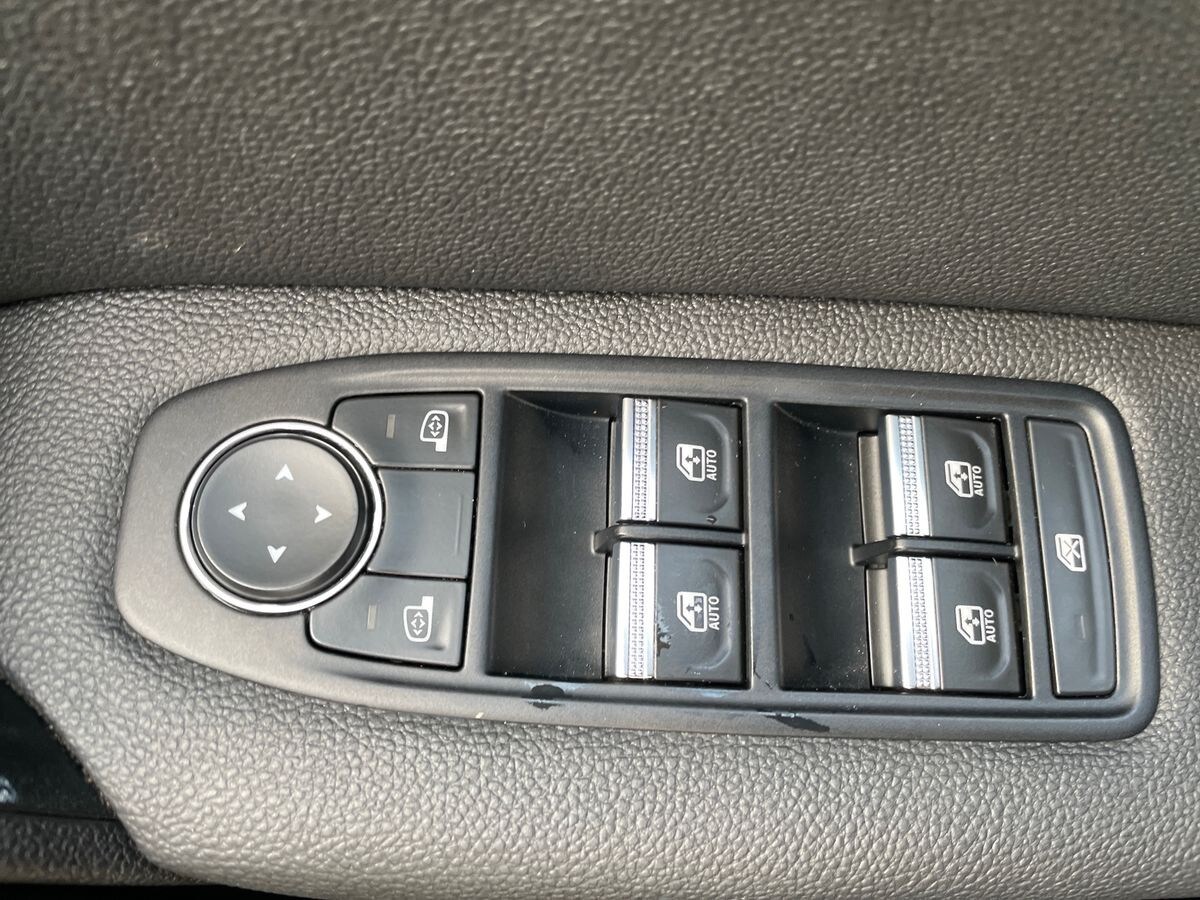 Used Renault Captur 2022 for sale - 76413643: Photo 14