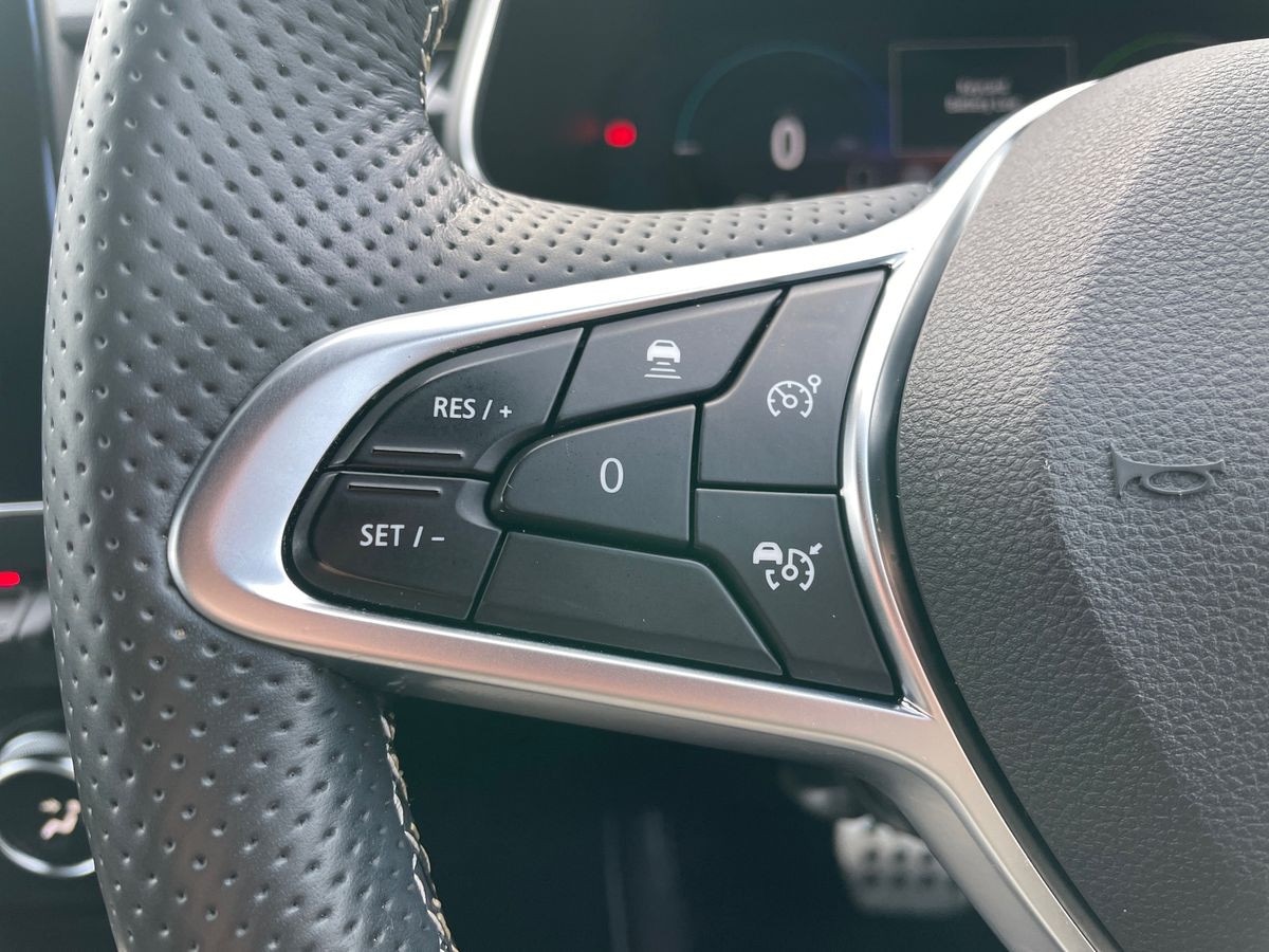 Used Renault Arkana 2023 for sale - 77039205: Photo 19