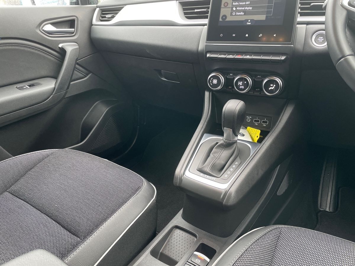 Used Renault Captur 2023 for sale - 76963759: Photo 12