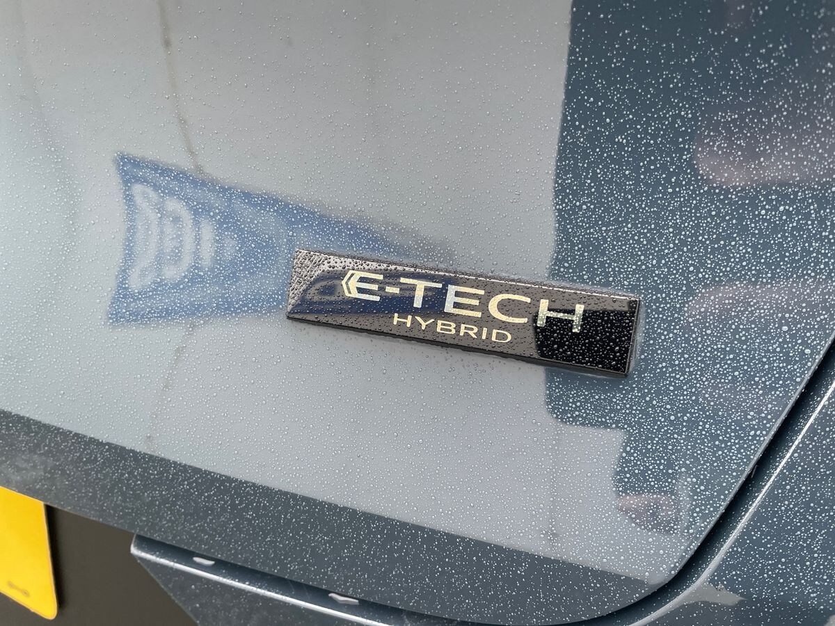 Used Renault Captur 2023 for sale - 76963759: Photo 23