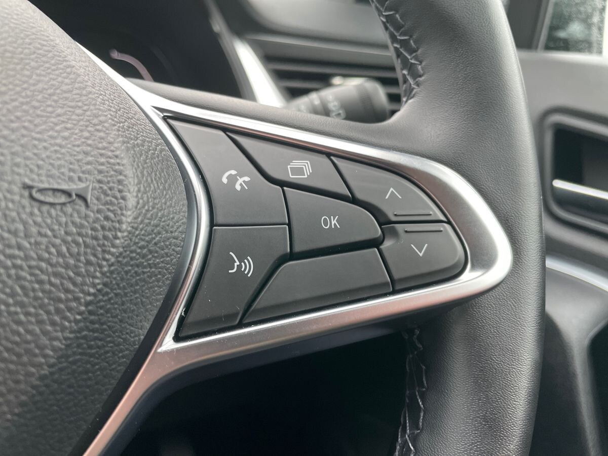 Used Renault Captur 2023 for sale - 76963759: Photo 33