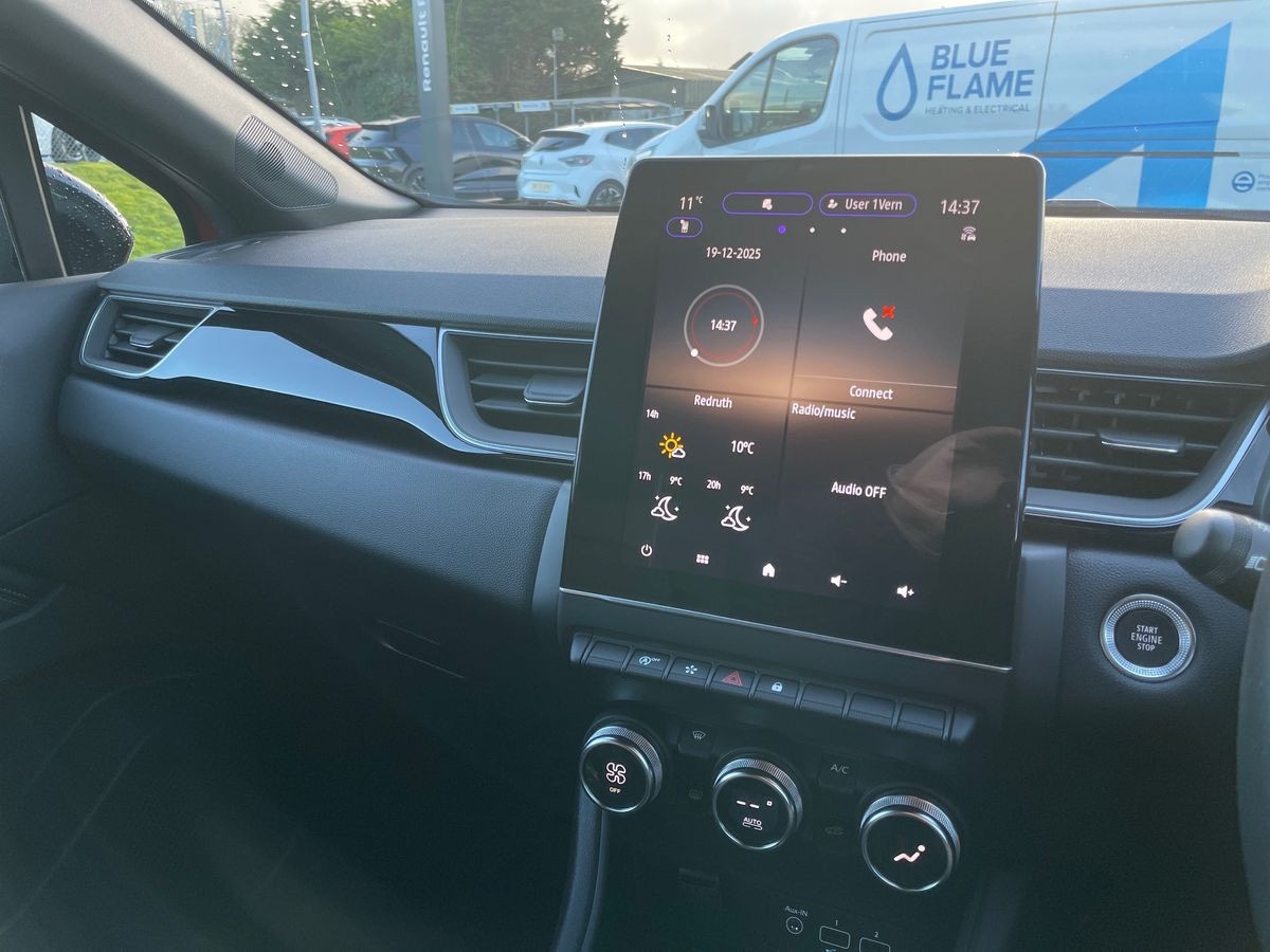 Used Renault Captur 2023 for sale - 76885230: Photo 12