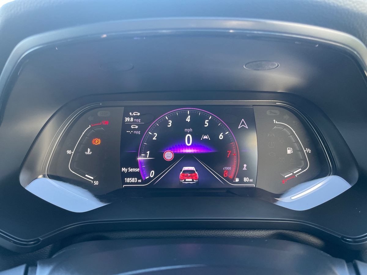 Used Renault Captur 2023 for sale - 76885230: Photo 18