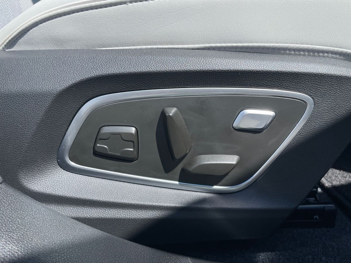 Used Renault Scenic E-Tech 2024 for sale - 74525650: Photo 23