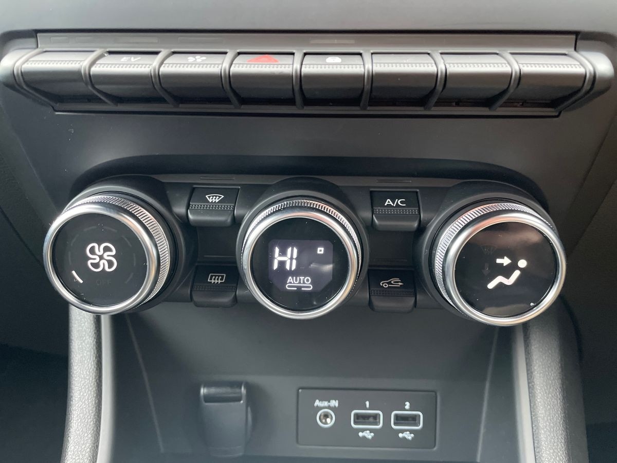 Used Renault Captur 2023 for sale - 77039208: Photo 13