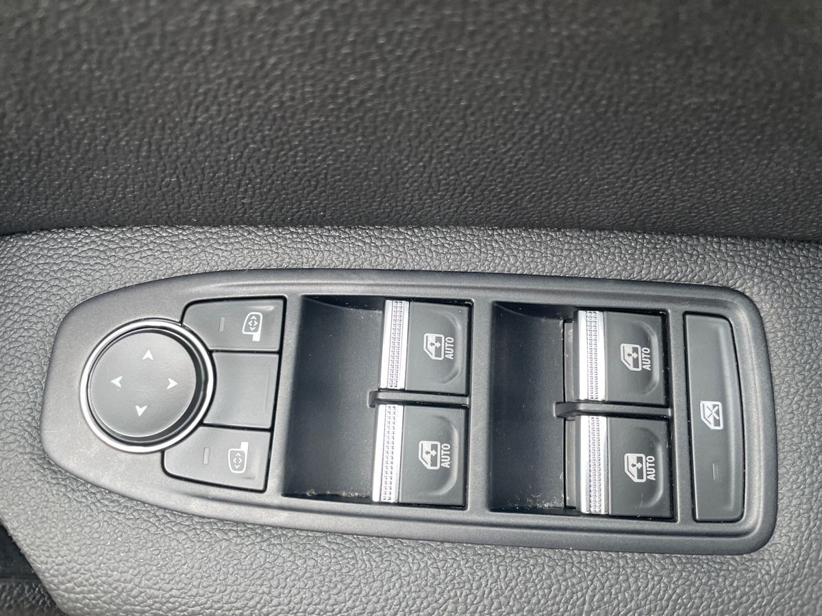 Used Renault Captur 2023 for sale - 77039208: Photo 14