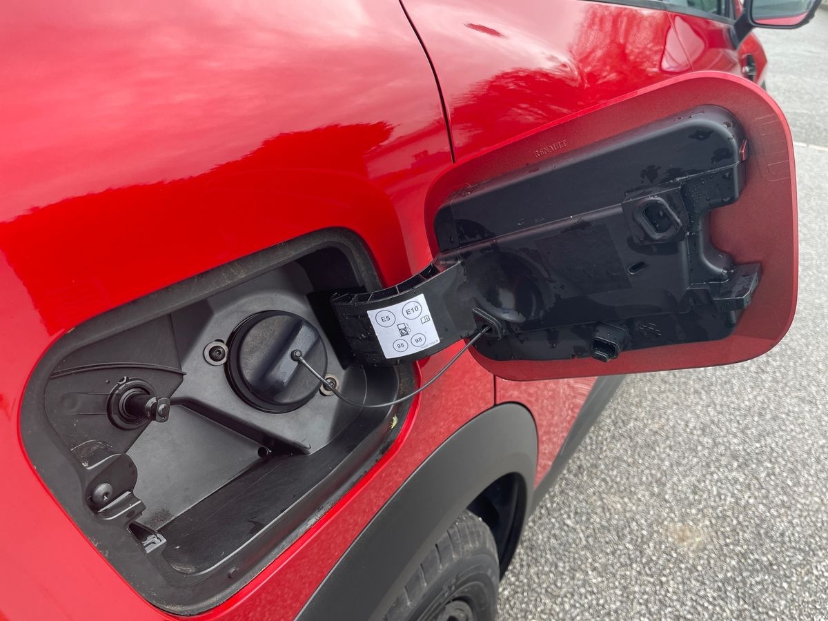 Used Renault Captur 2023 for sale - 77039208: Photo 25