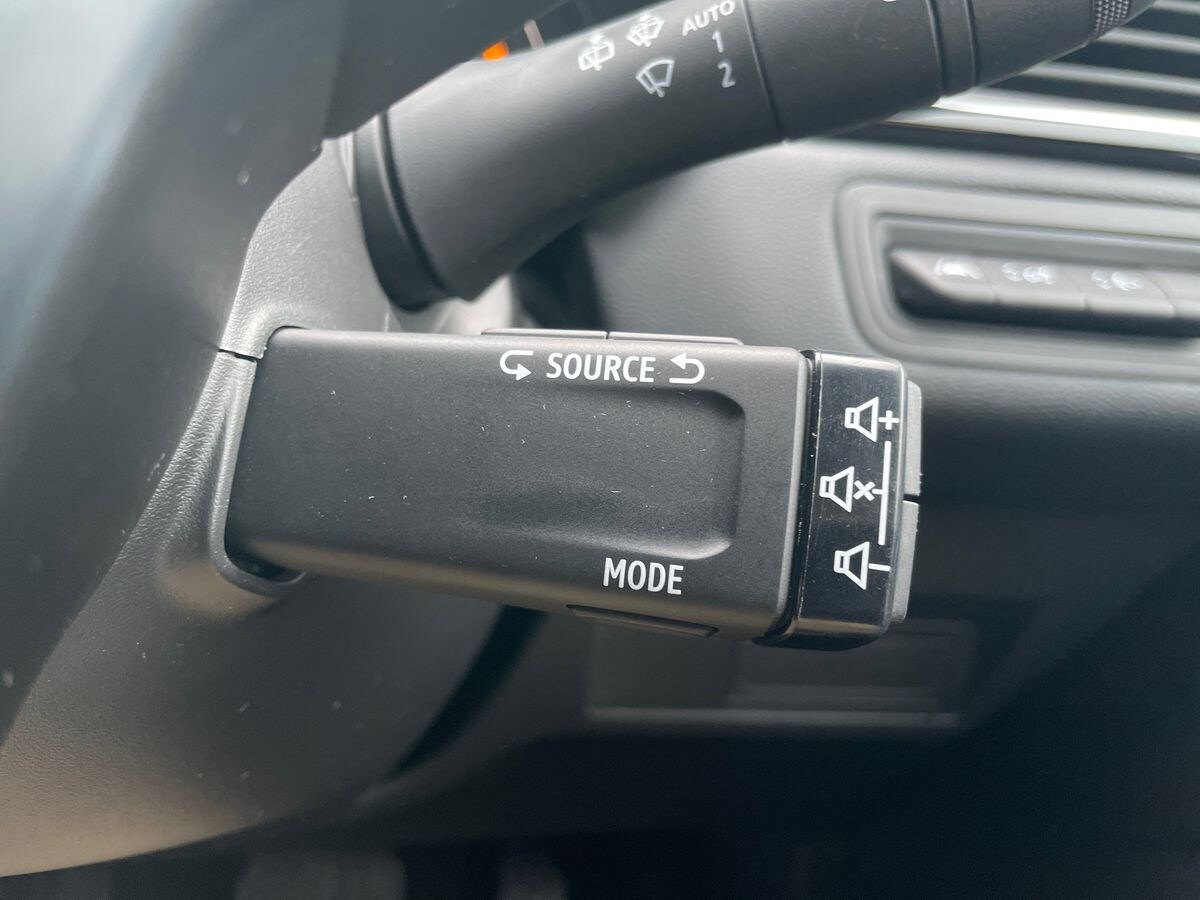 Used Renault Captur 2023 for sale - 77039208: Photo 32