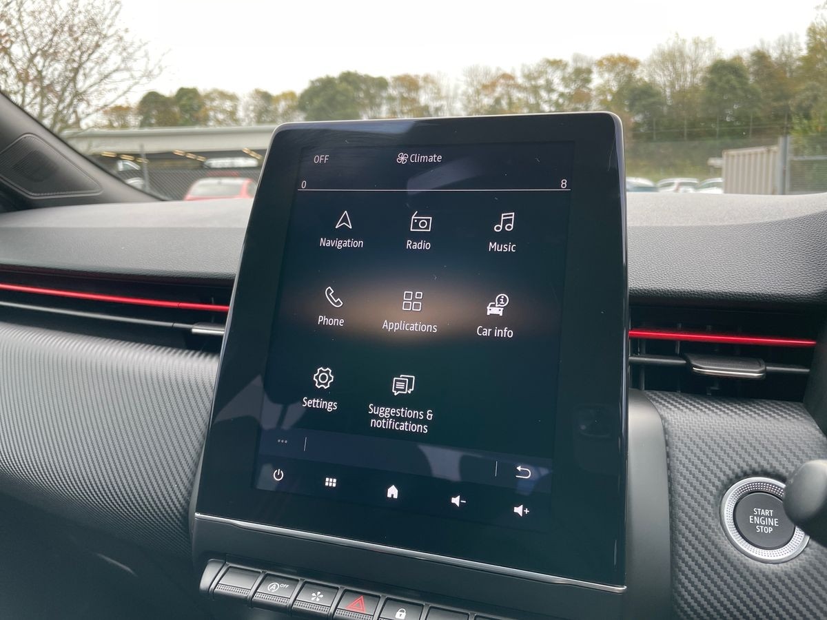 Used Renault Clio 2023 for sale - 76974781: Photo 15