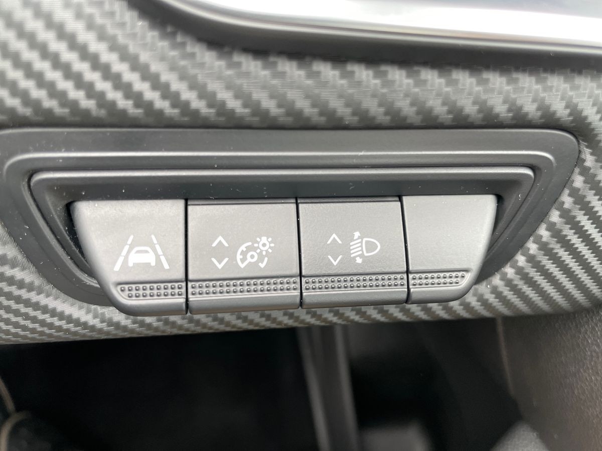 Used Renault Clio 2023 for sale - 76974781: Photo 26