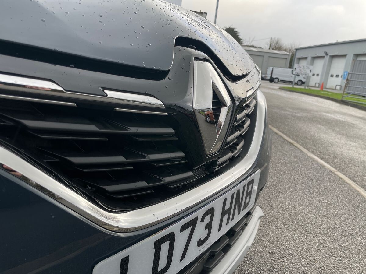 Used Renault Captur 2023 for sale - 76822107: Photo 27