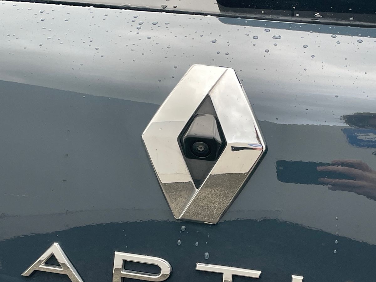 Used Renault Captur 2023 for sale - 76822107: Photo 30