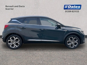 Used Renault Captur 2023 for sale - 76822107: Photo