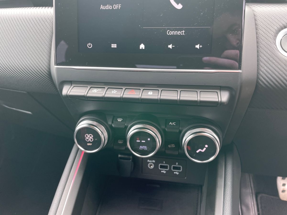 Used Renault Clio 2023 for sale - 75913780: Photo 12