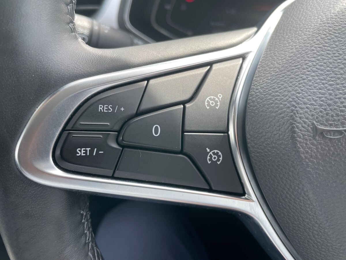 Used Renault Captur 2021 for sale - 75760362: Photo 18