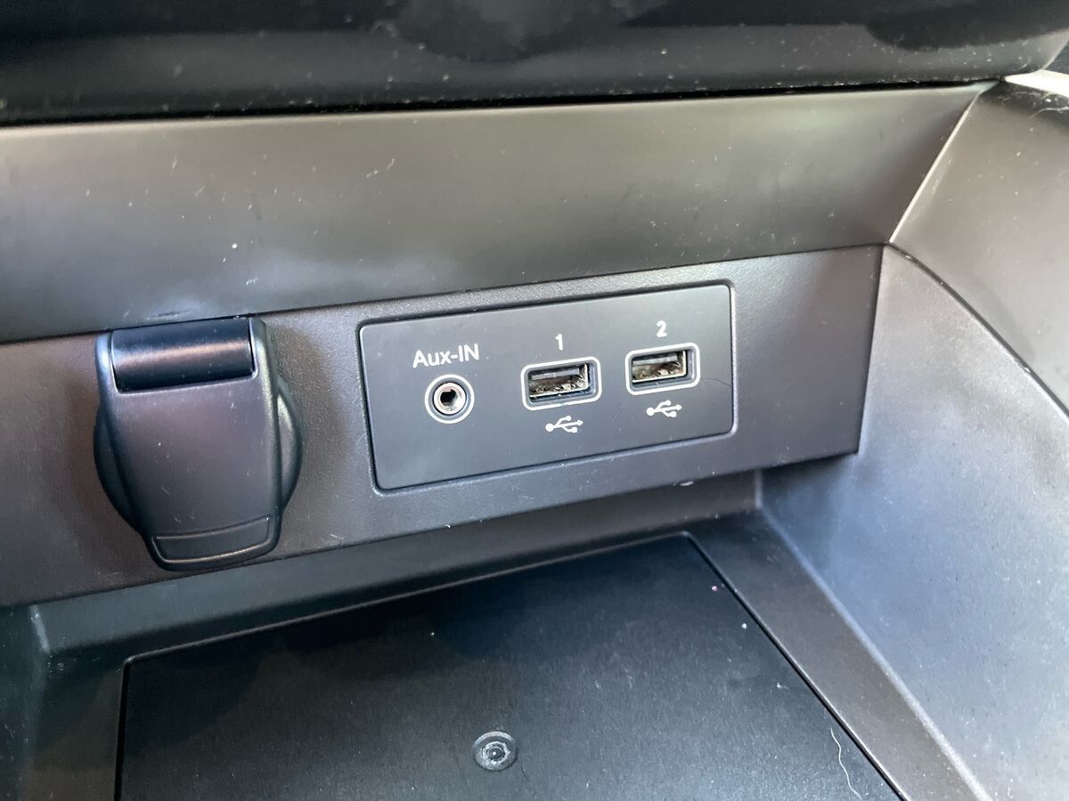 Used Renault Clio 2021 for sale - 76630458: Photo 30