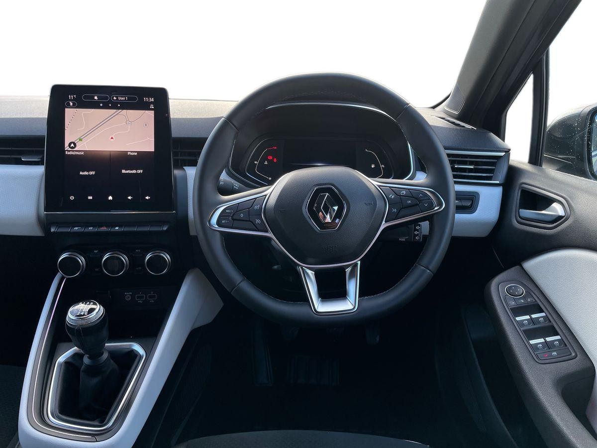 Used Renault Clio 2021 for sale - 76630458: Photo 9