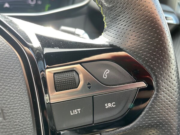 Used Peugeot 2008 2021 for sale - 76165389: Photo 27