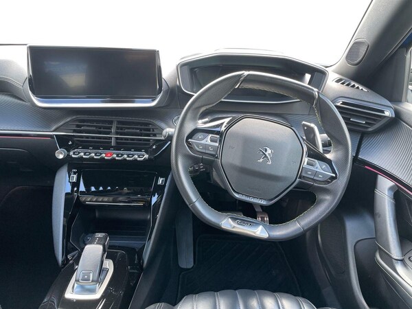 Used Peugeot 2008 2021 for sale - 76165389: Photo 8