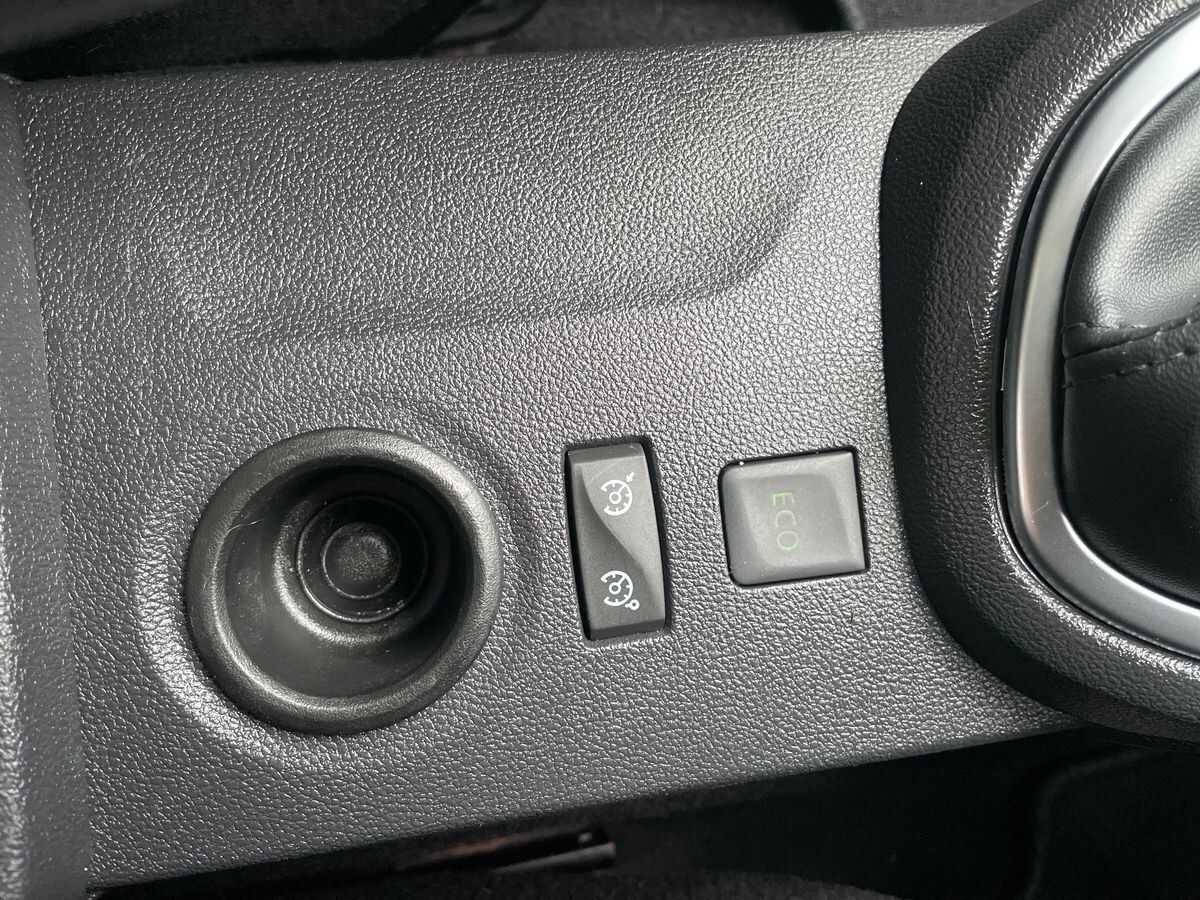 Used Renault Captur 2019 for sale - 75772716: Photo 28