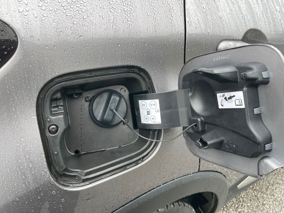 Used Renault Captur 2019 for sale - 75772716: Photo 31
