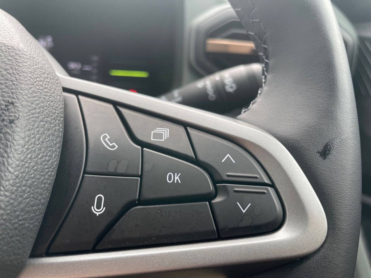 Used Dacia Duster 2025 for sale - 76471390: Photo 35