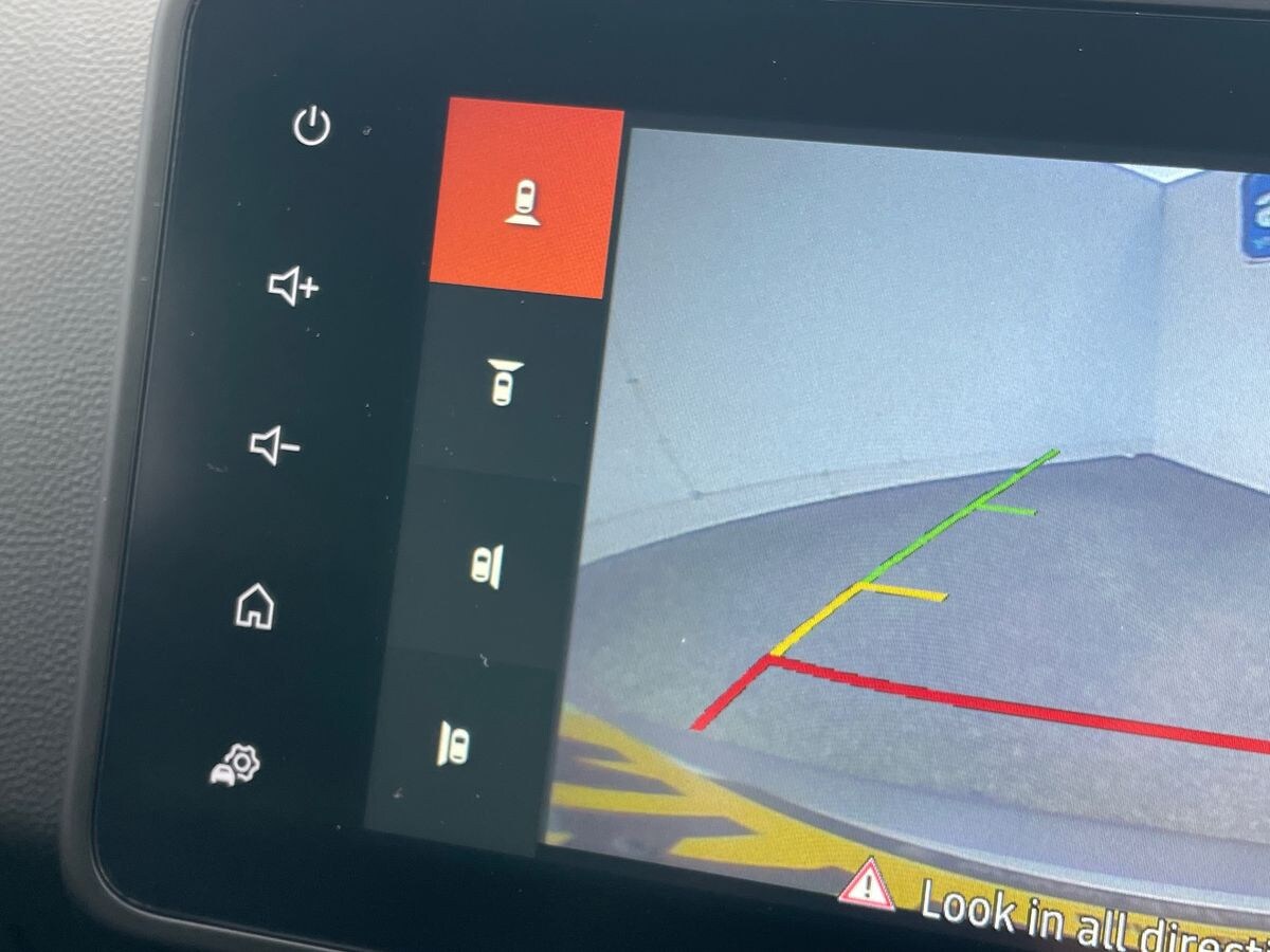 Used Dacia Duster 2023 for sale - 77386207: Photo 32