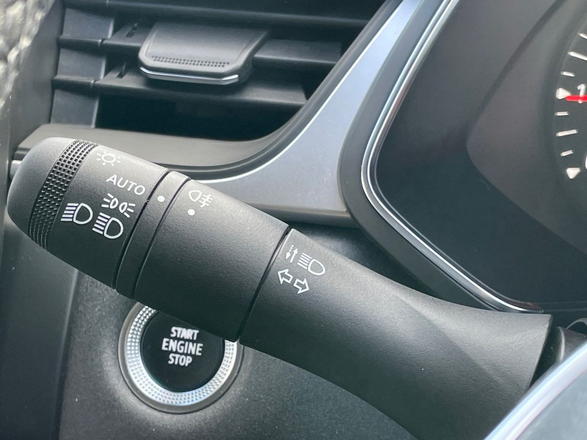 Used Renault Captur 2022 for sale - 76413777: Photo 29