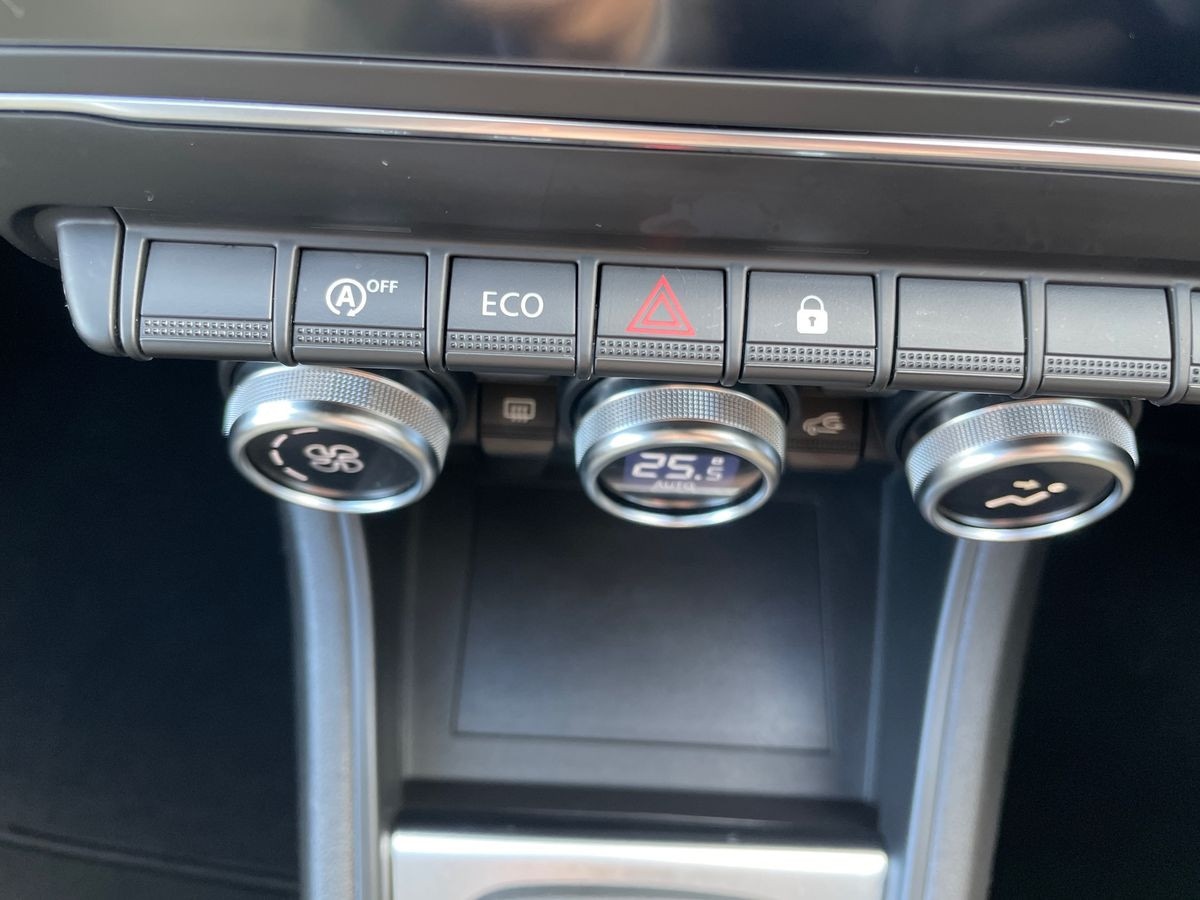 Used Renault Captur 2022 for sale - 76413777: Photo 32