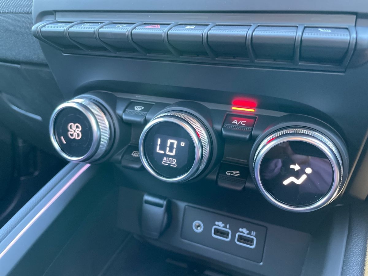 Used Renault Clio 2025 for sale - 76115415: Photo 13