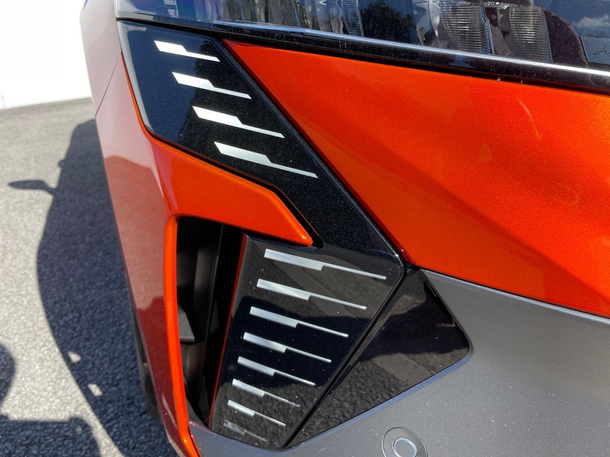 Used Renault Clio 2025 for sale - 76115415: Photo 32