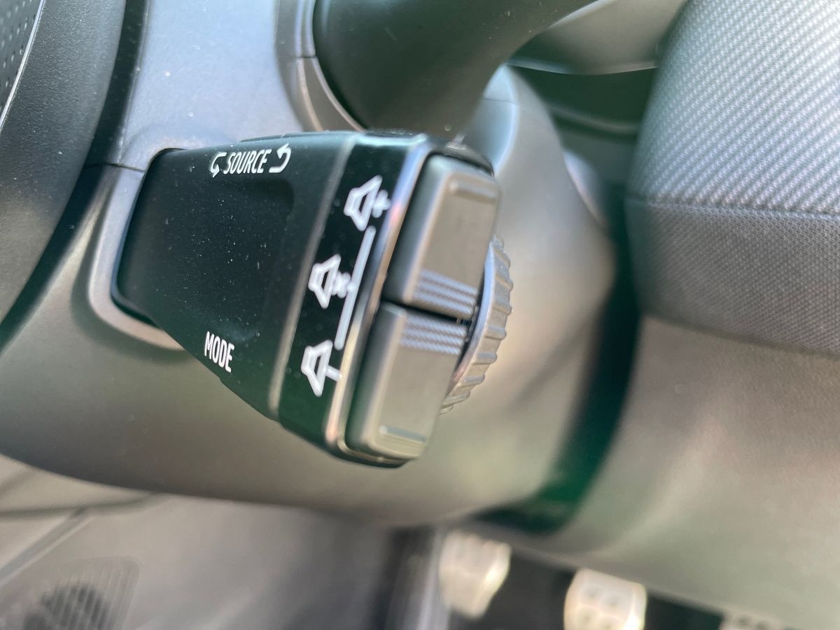 Used Renault Clio 2025 for sale - 76115415: Photo 41