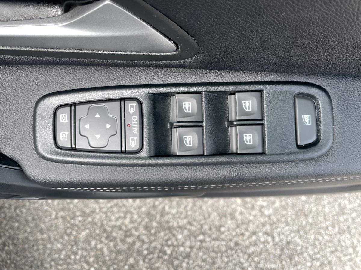 Used Dacia Duster 2023 for sale - 76418637: Photo 13