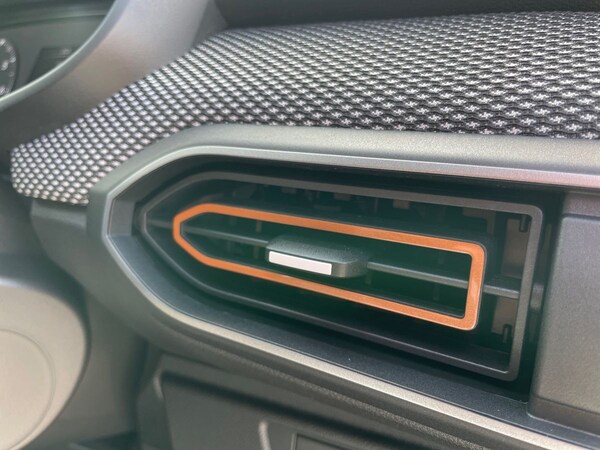 Used Dacia Sandero Stepway 2023 for sale - 75587538: Photo 23