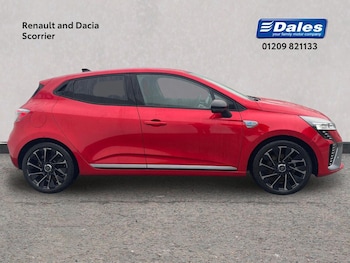 Used Renault Clio 2023 for sale - 76483285: Photo