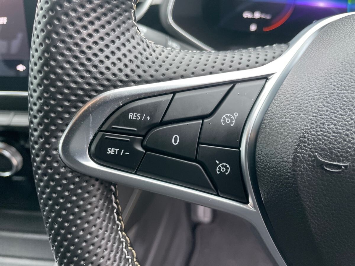 Used Renault Captur 2024 for sale - 76113943: Photo 19