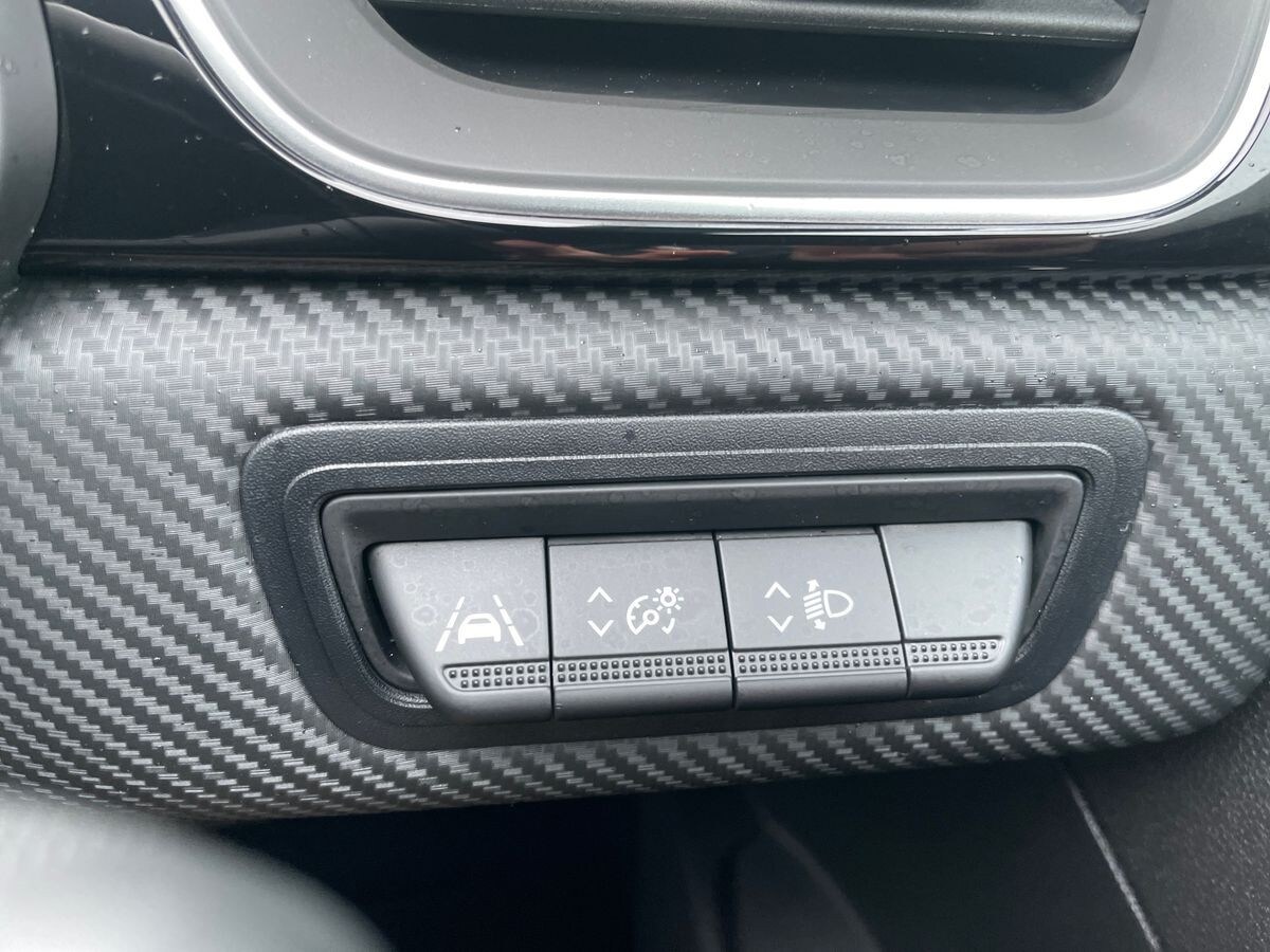 Used Renault Captur 2024 for sale - 76113943: Photo 24