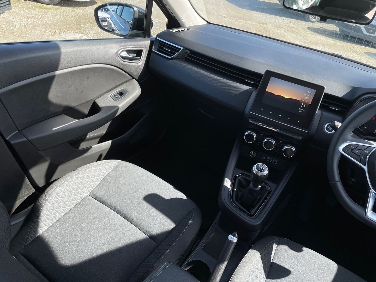 Used Renault Clio 2023 for sale - 75789161: Photo 11