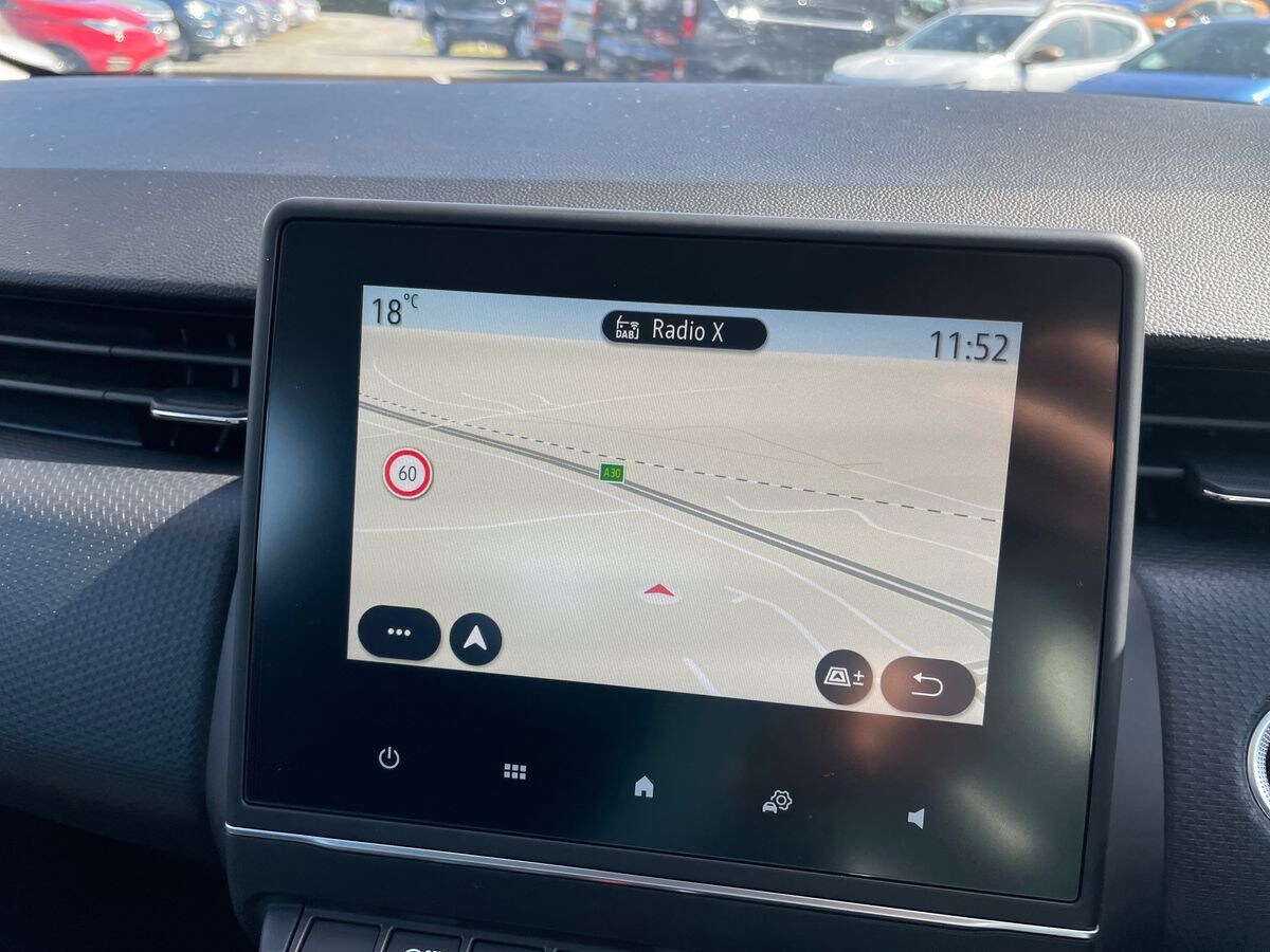 Used Renault Clio 2023 for sale - 75789161: Photo 15