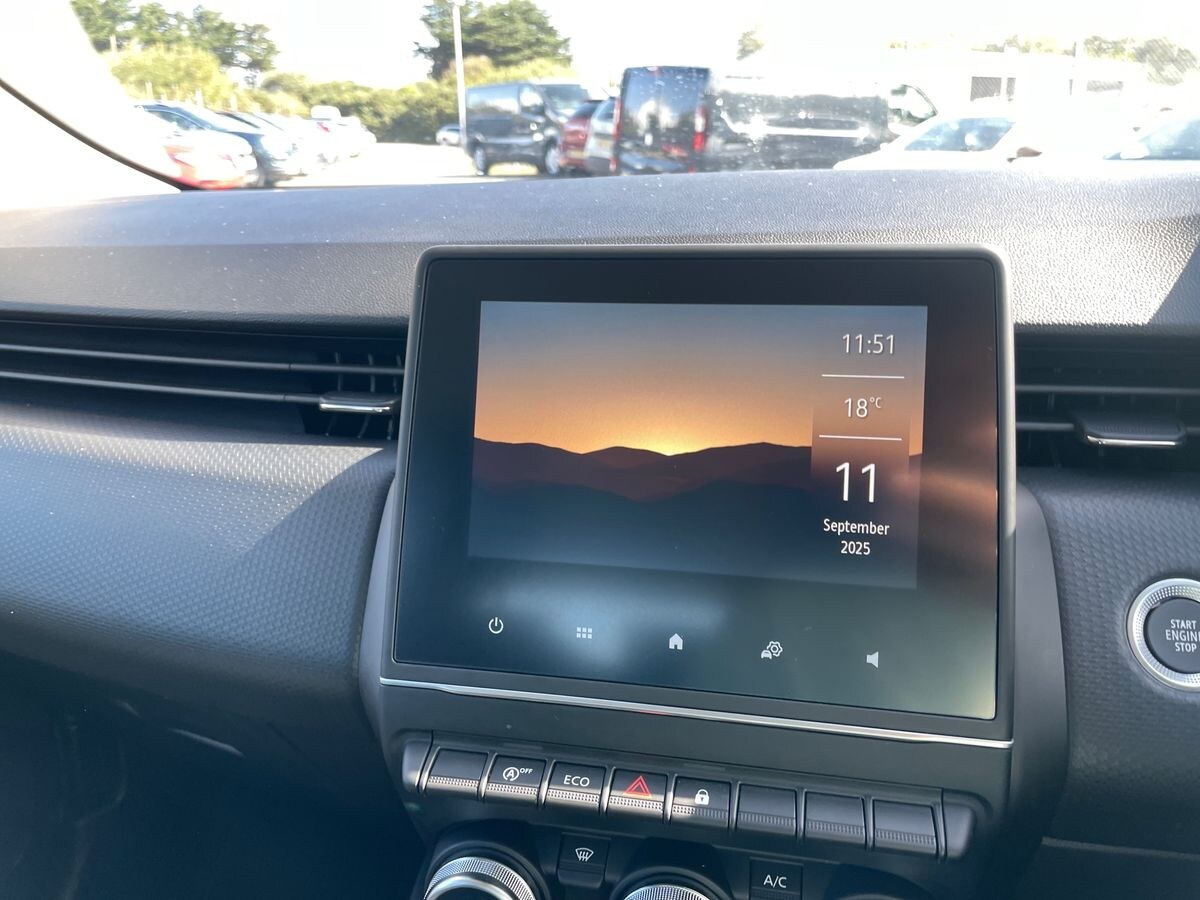 Used Renault Clio 2023 for sale - 75789161: Photo 16