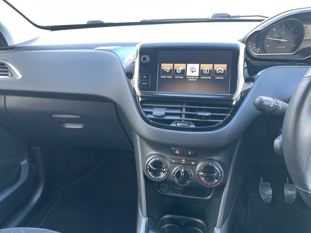 Used Peugeot 2008 2017 for sale - 76770281: Photo 12