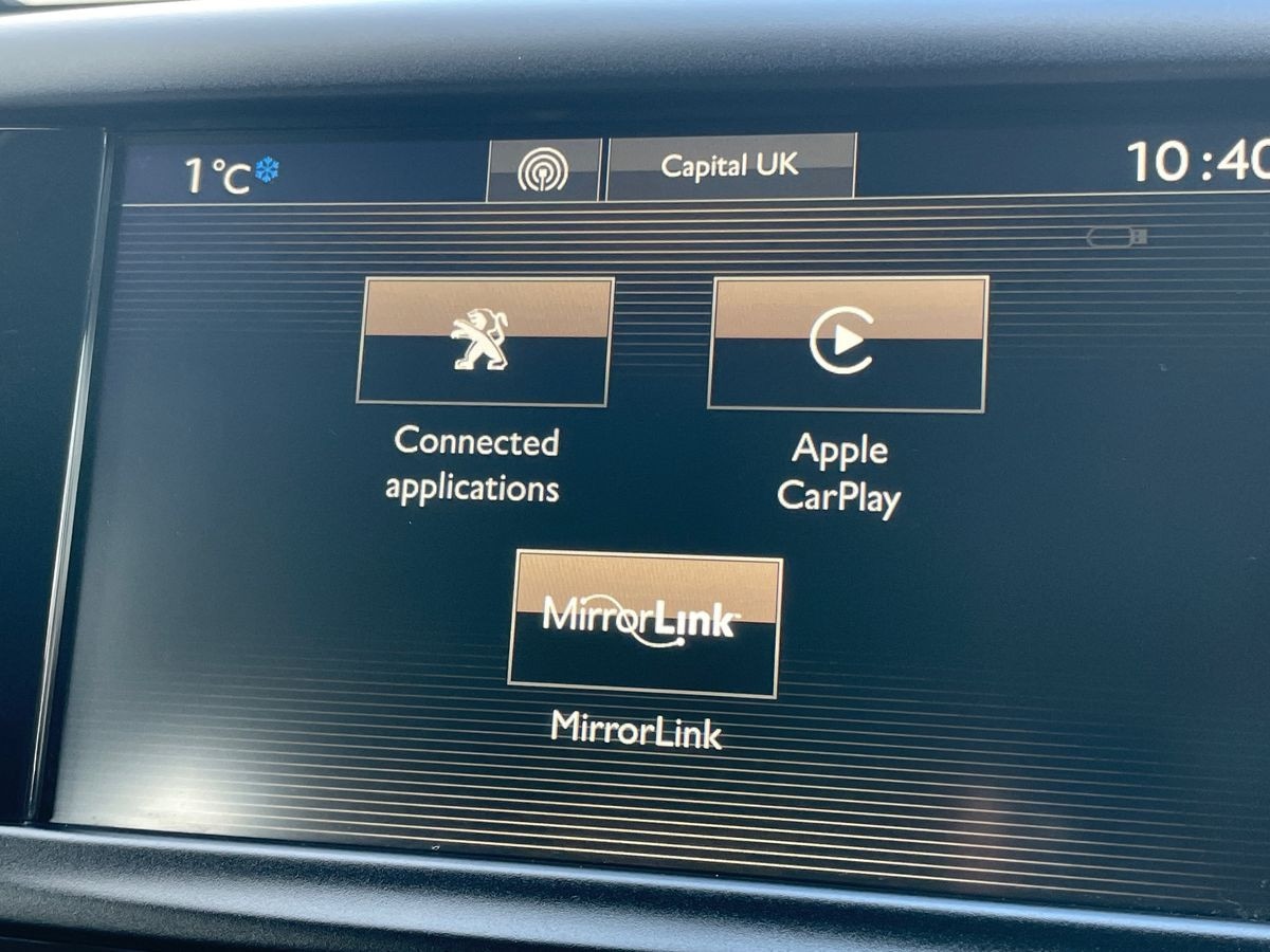 Used Peugeot 2008 2017 for sale - 76770281: Photo 15