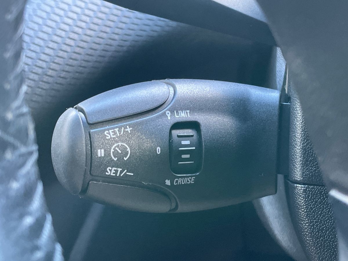 Used Peugeot 2008 2017 for sale - 76770281: Photo 31