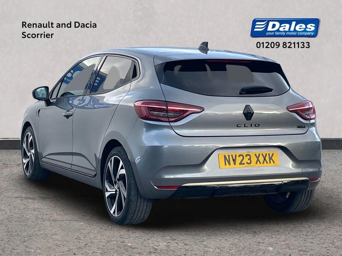 Used Renault Clio 2023 for sale - 75988261: Photo 2