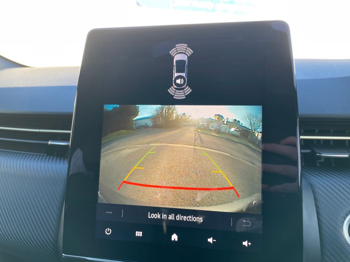 Used Renault Clio 2023 for sale - 77028355: Photo 17