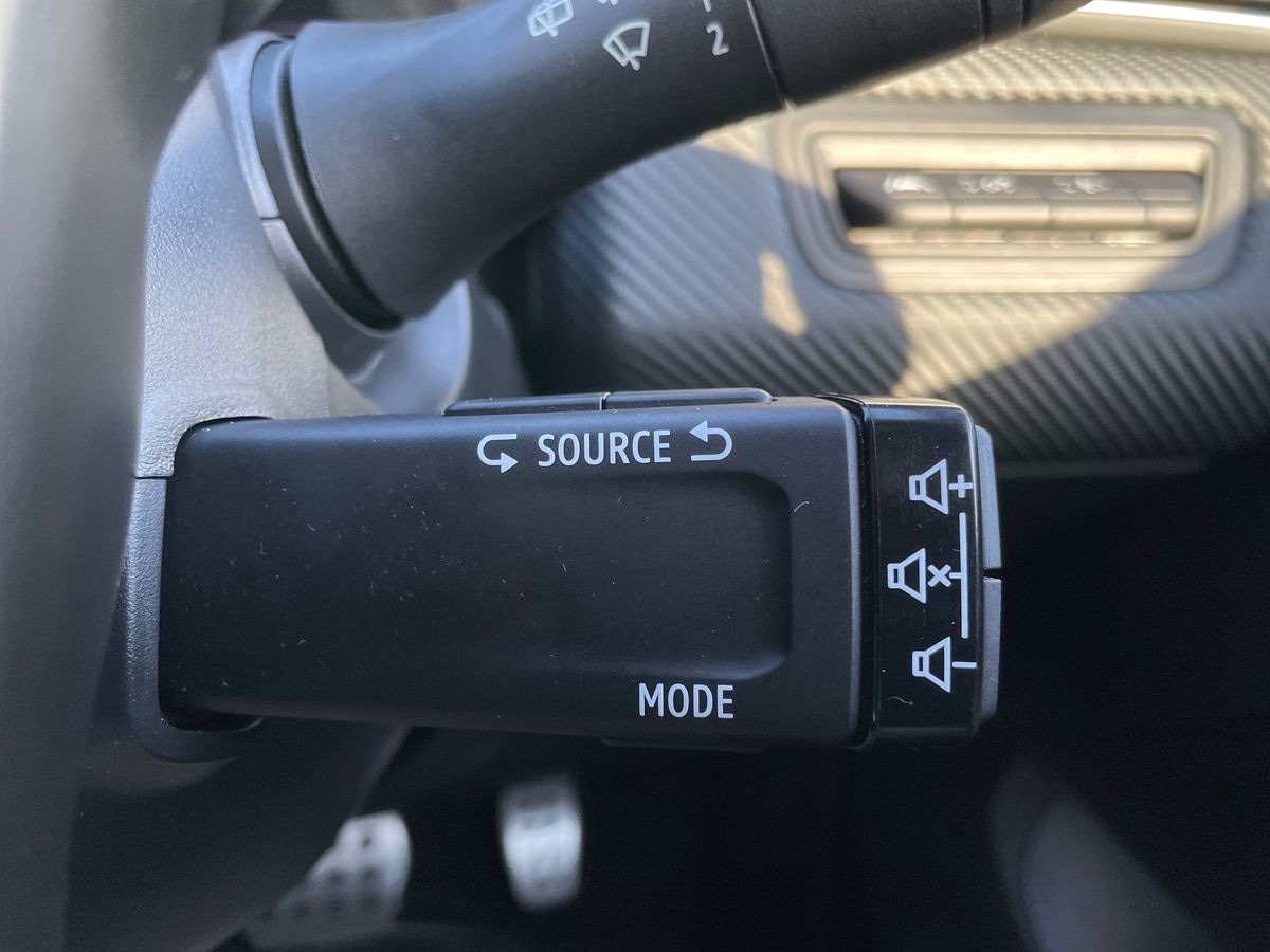 Used Renault Clio 2023 for sale - 77028355: Photo 41