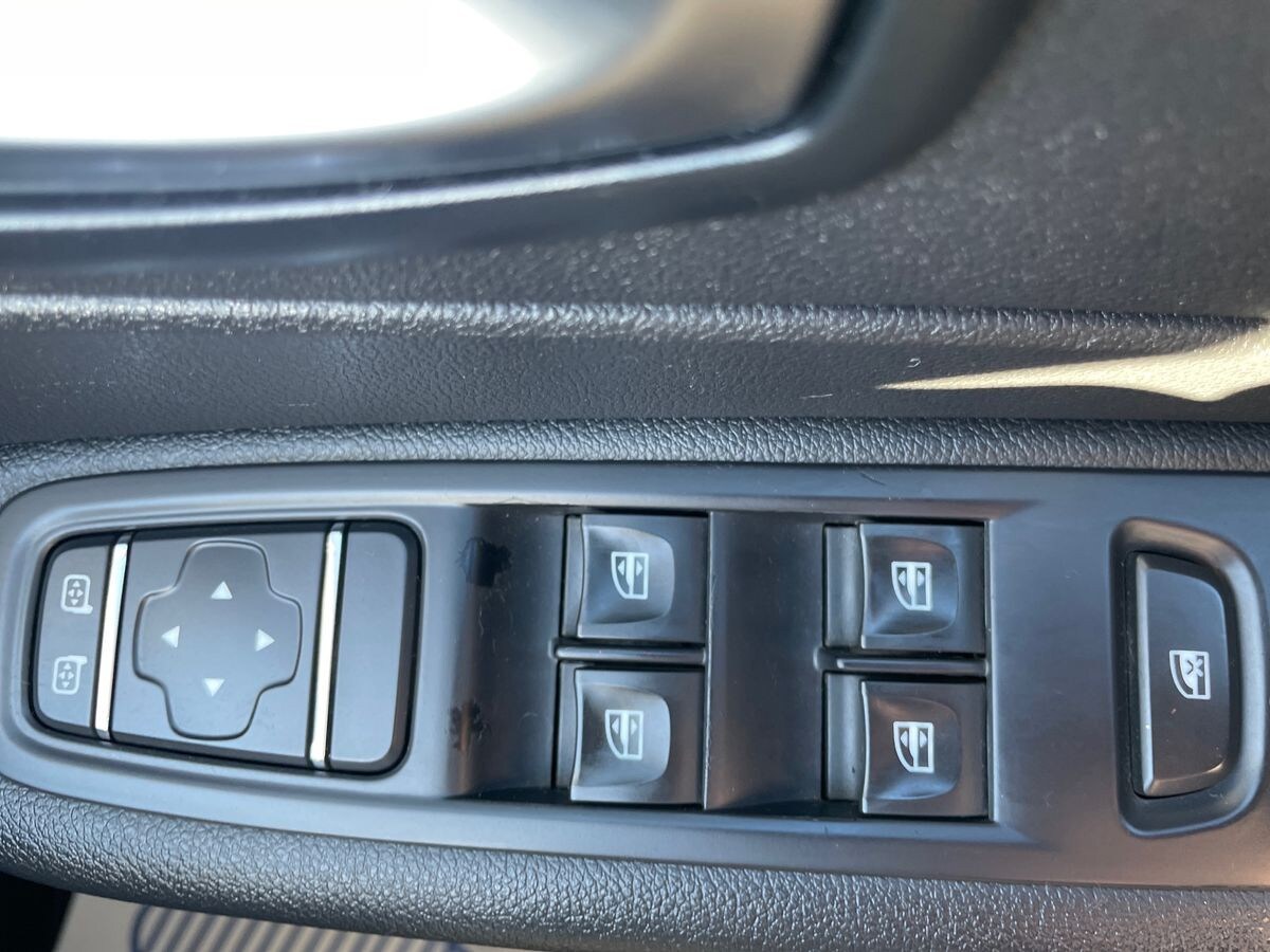 Used Renault Captur 2019 for sale - 75789170: Photo 13
