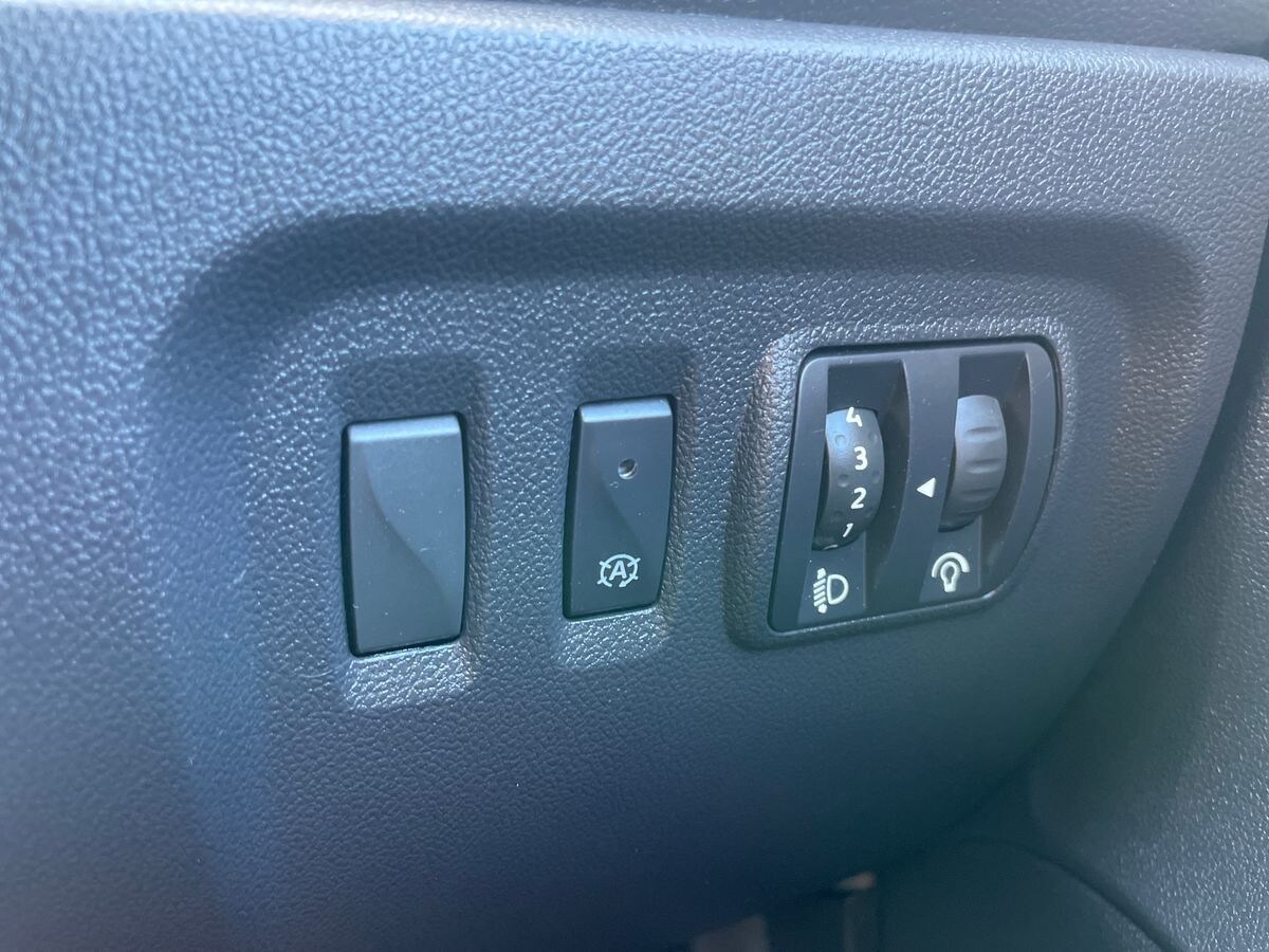 Used Renault Captur 2019 for sale - 75789170: Photo 30