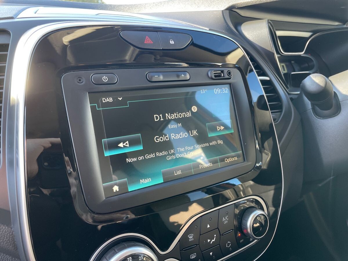 Used Renault Captur 2019 for sale - 75789170: Photo 38