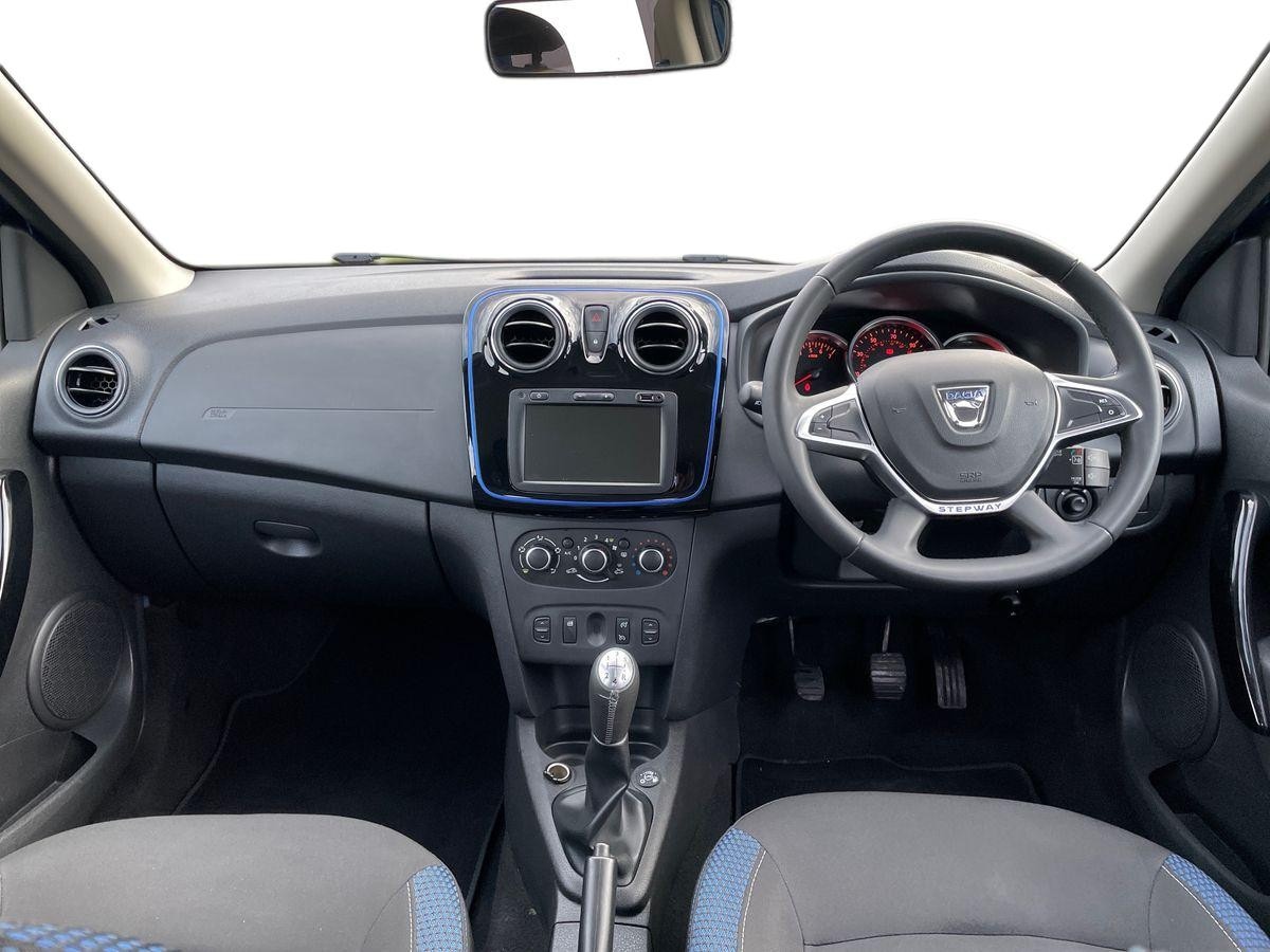 Used Dacia Sandero Stepway 2020 for sale - 76987151: Photo 10